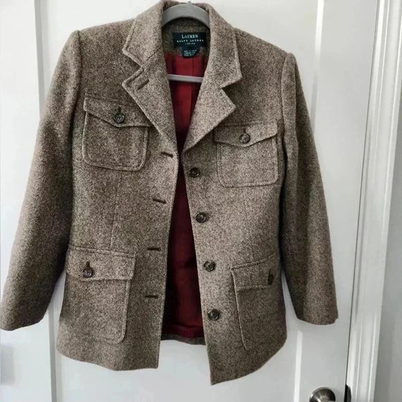 Ralph Lauren, herringbone pattern blazer Petite Size 4 Petite - Picture 3 of 7